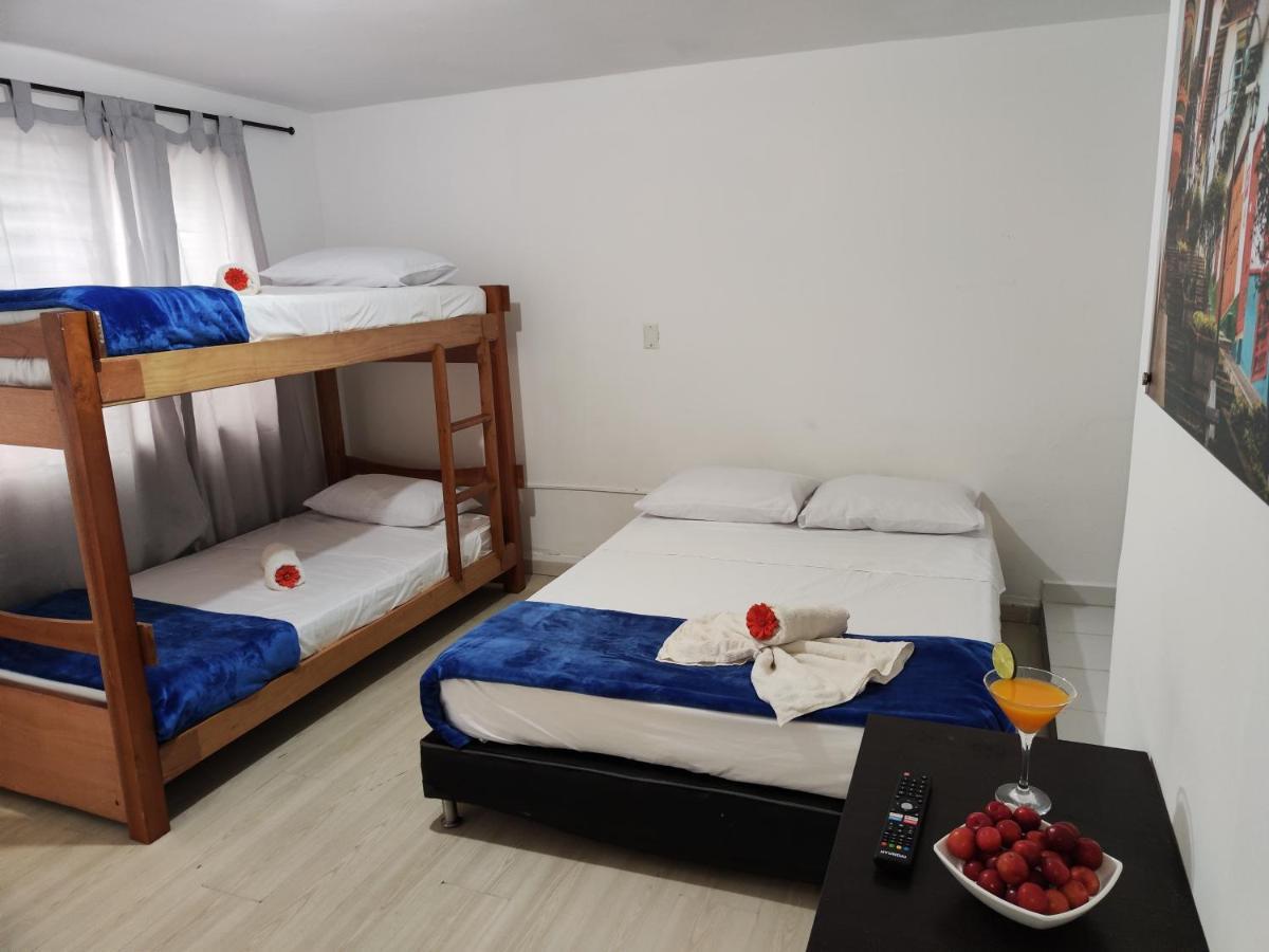 Absolute Hotel & Hostel Boutique Медельин Экстерьер фото