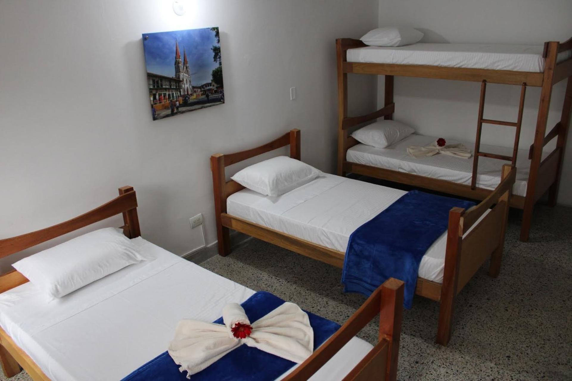Absolute Hotel & Hostel Boutique Медельин Экстерьер фото