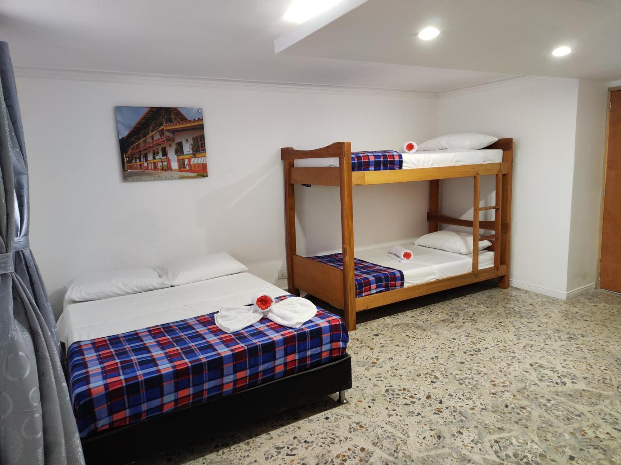 Absolute Hotel & Hostel Boutique Медельин Экстерьер фото